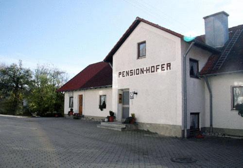 Pension-Metzgerei Hofer Inning am Holz ภายนอก รูปภาพ