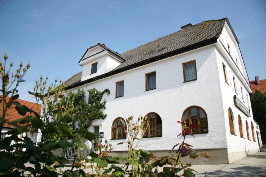 Pension-Metzgerei Hofer Inning am Holz ภายนอก รูปภาพ
